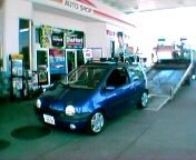 ���b�J�[�ɏ悹����..... 1