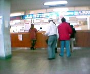 �\���҂��͉J�Ȃ̂ŏ��Ȃ�