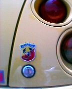 �A���~��Abarth�o�b�`