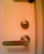 �T���^�[���� �h�~�� �����O