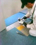 �n���}�[�ł�����