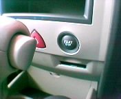 �J�[�h�L�[�ƃX�^�[�^�X�C�b�`